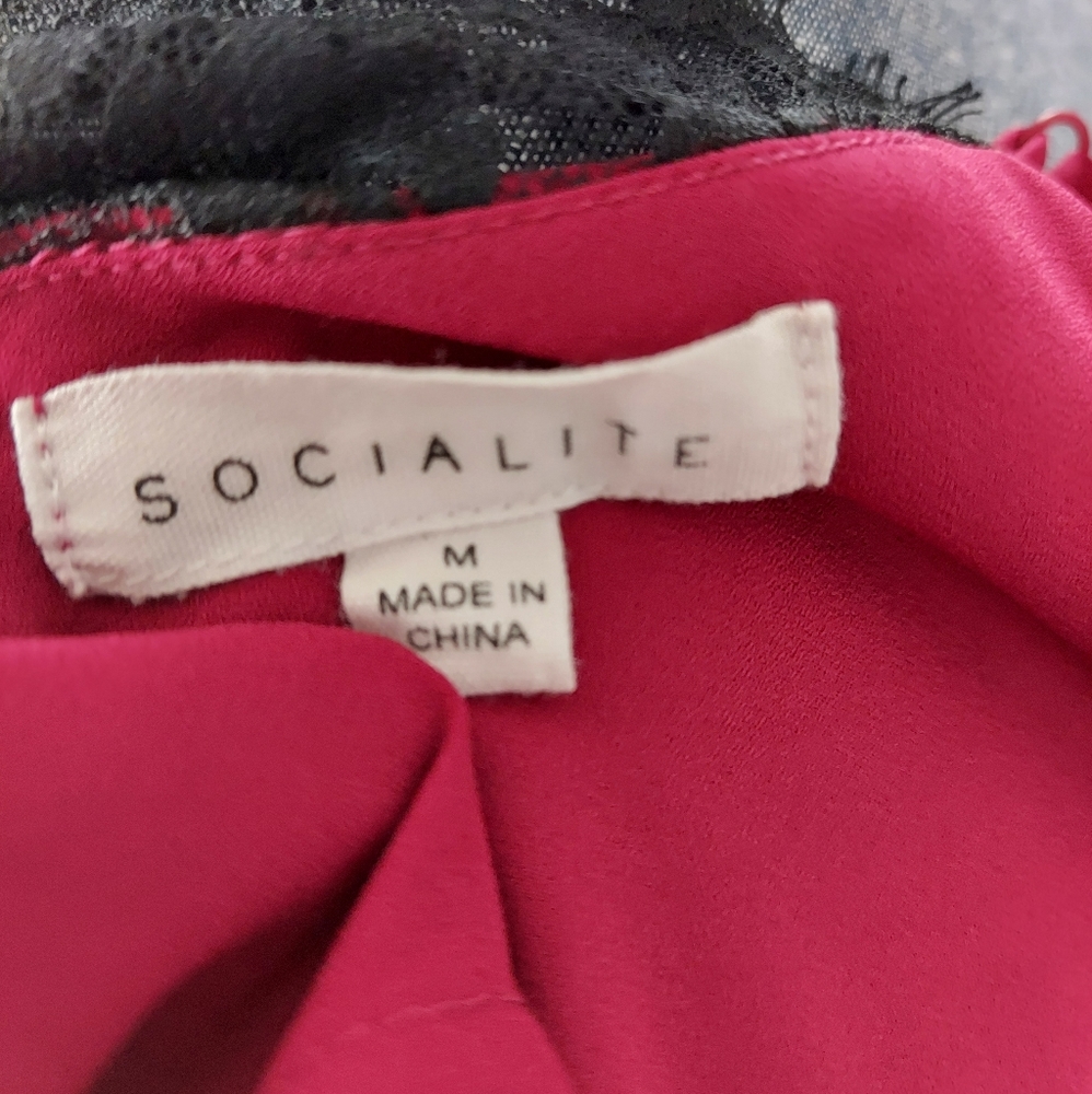 Socialite tank - Picture 3 of 3